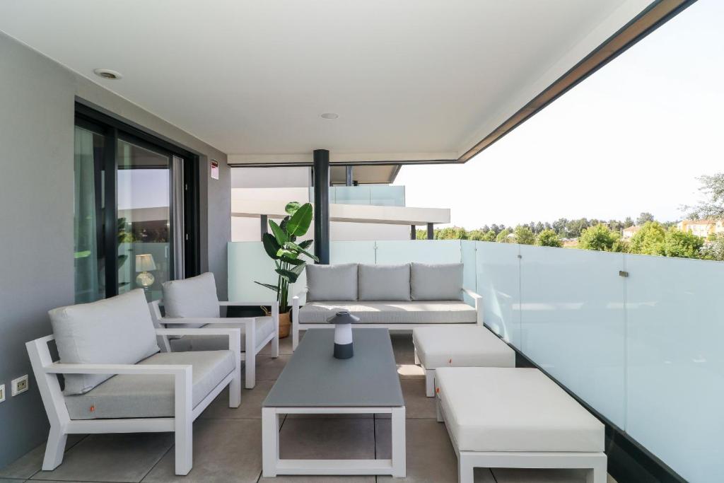 Balkon lub taras w obiekcie Brand new luxury apartment in Cala Serena