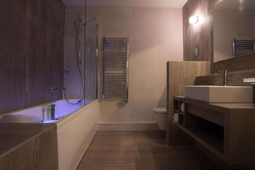 Le Grand Aigle, Friendly Hotel & Spa photo