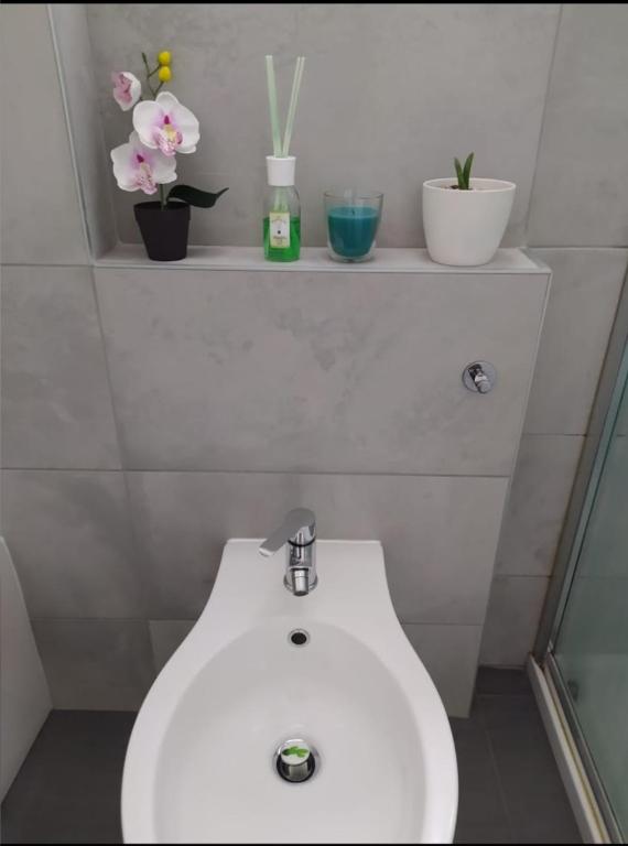 Łazienka w obiekcie Momy House