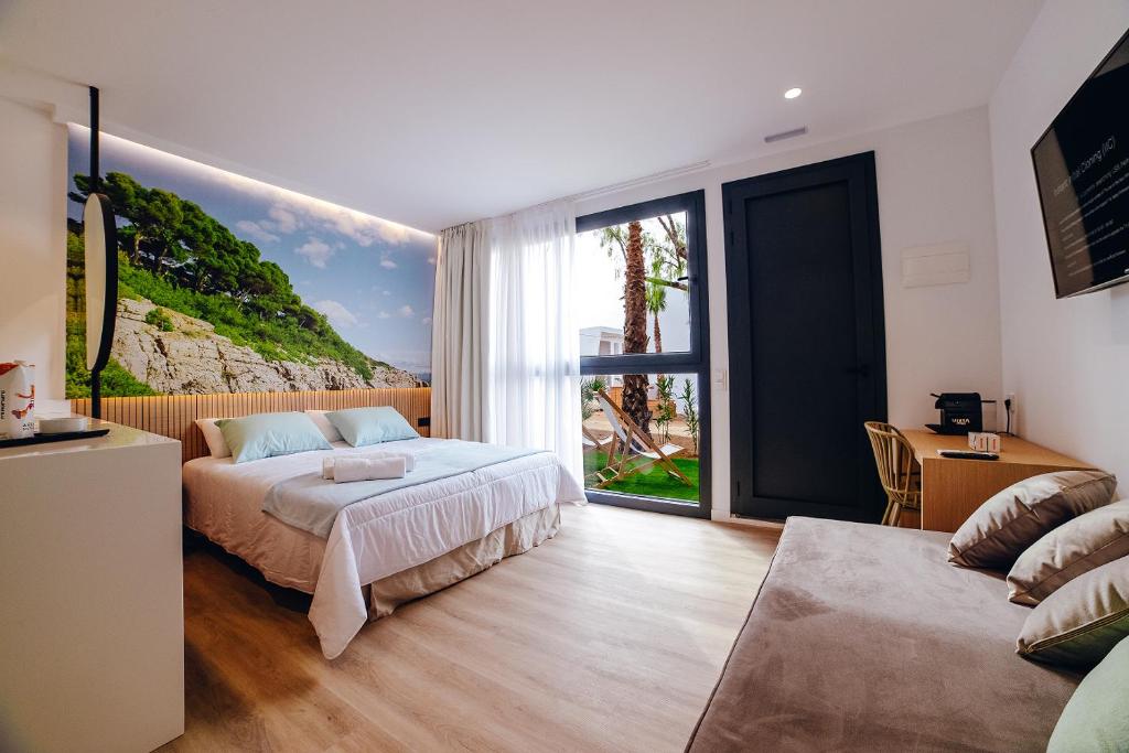 Alannia Salou - Habitación Familiar Con Terraza