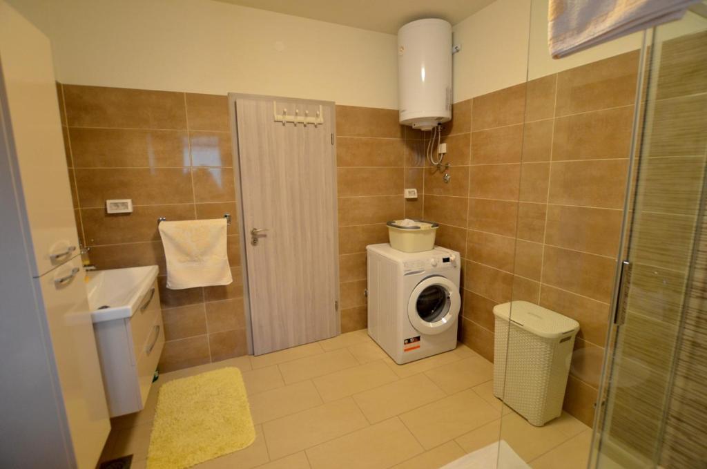 Koupelna v ubytování Emilio Apartment