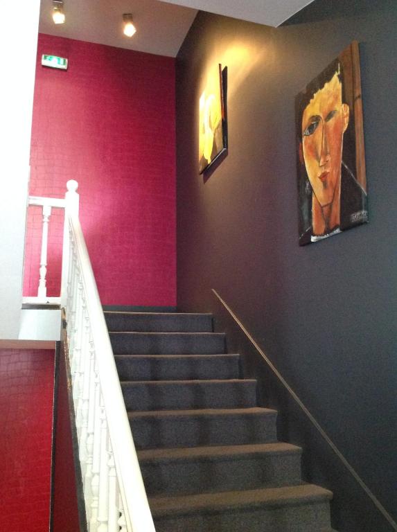 Fotografie z fotogalerie ubytování Hôtel 19'Cent v destinaci Le Creusot