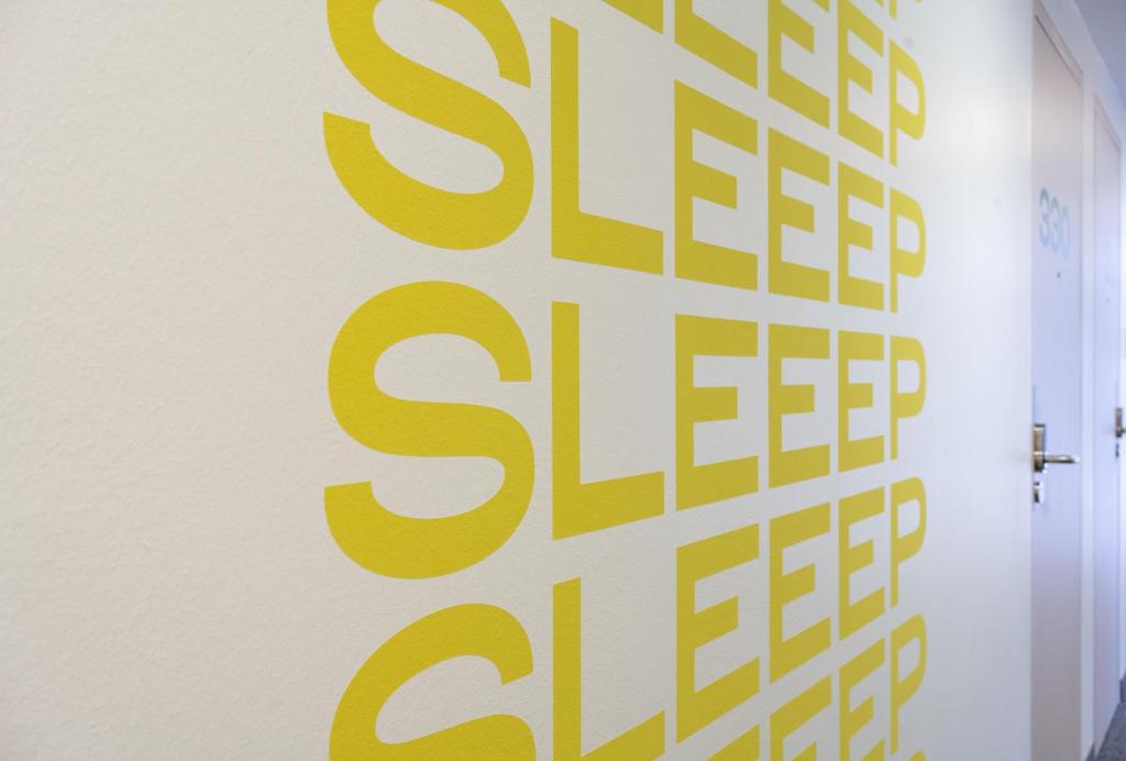 SLEEEP HOTEL Ansfelden - Resim 16