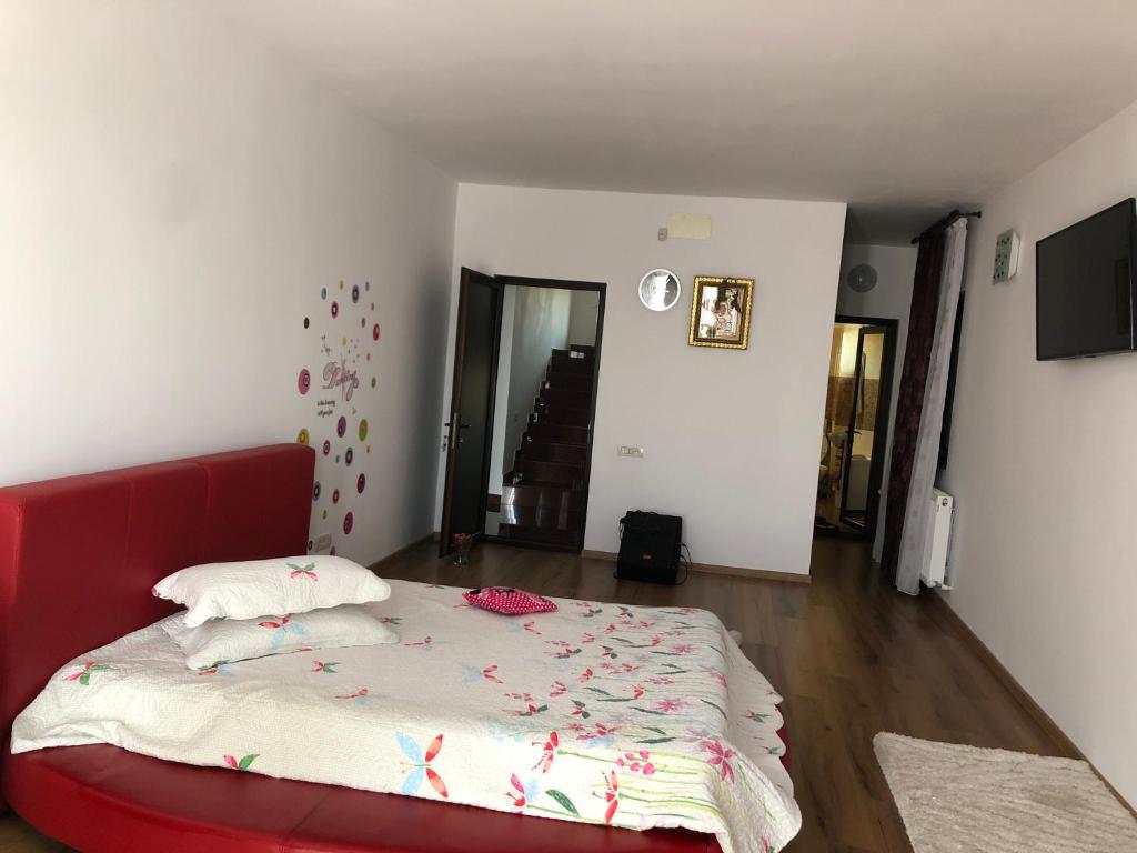 Adelina - Housity