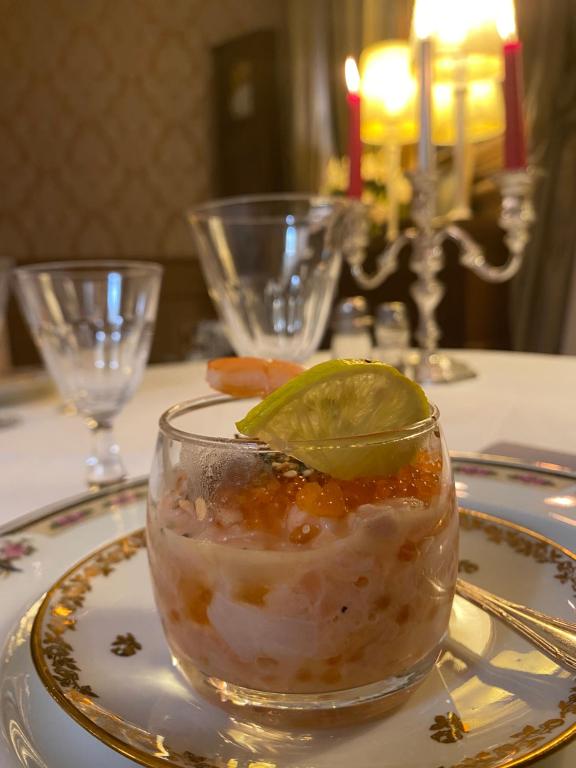 Demeure Saint Louis Historic manor, City 700m, free parking,A C,Clim,WIFI, city view, Garden - 16