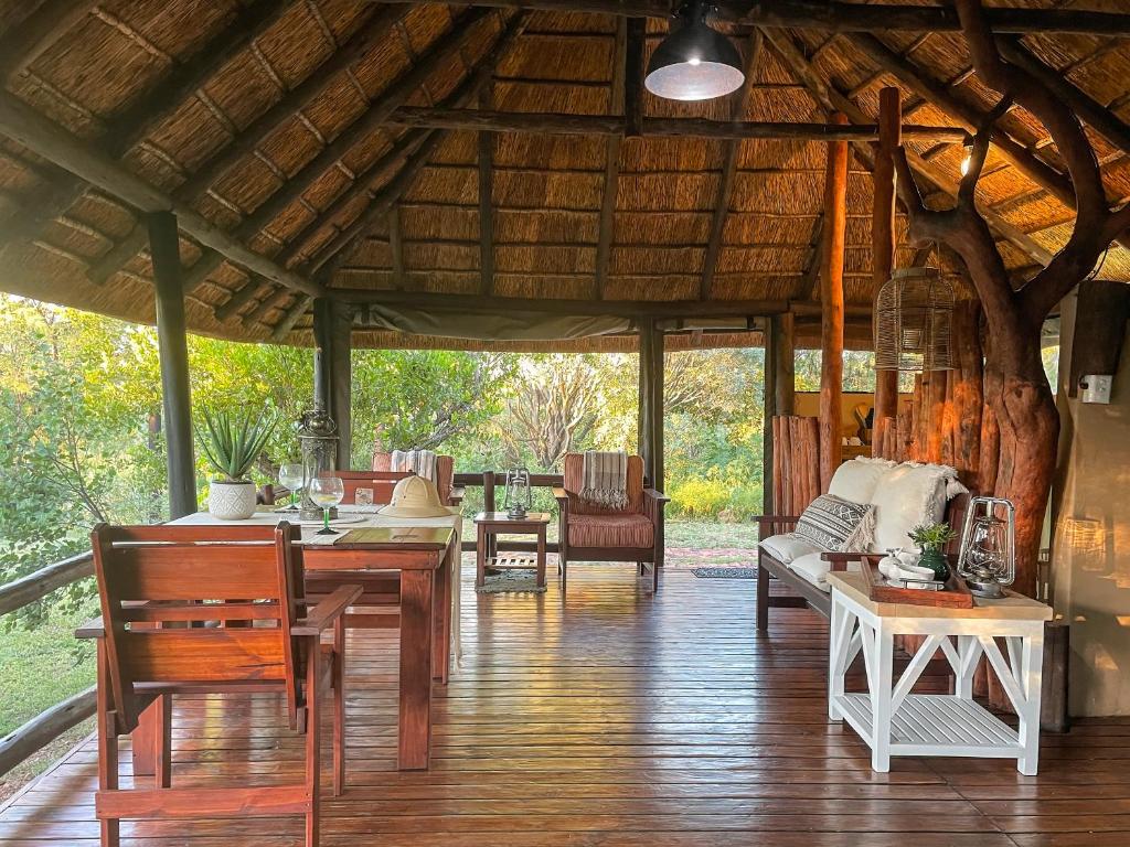 Zahrada ubytování iKhaya LamaDube Game Lodge
