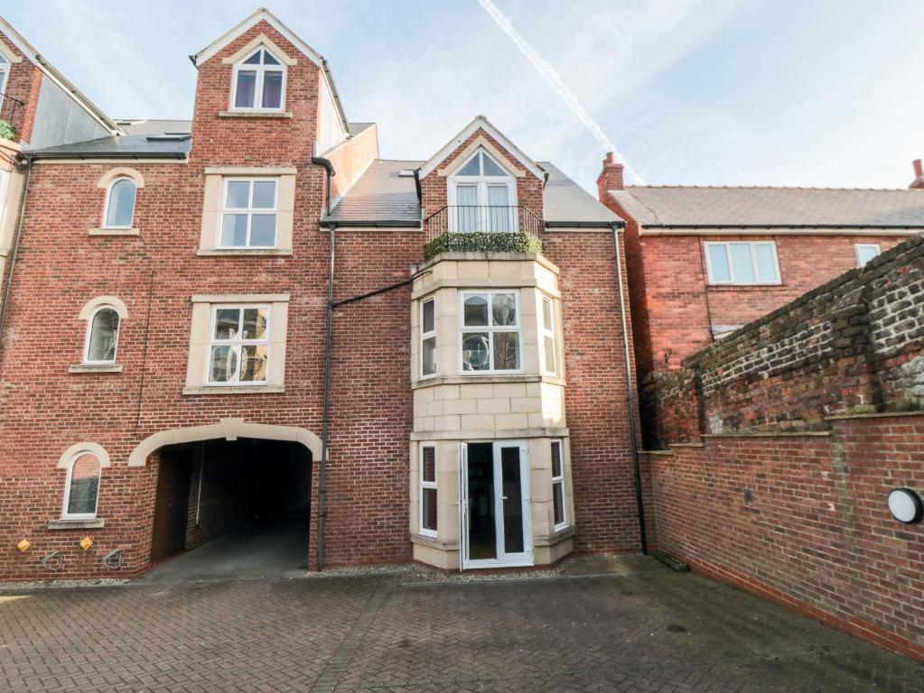 Apartment 1, 19 Cleveland Terrace, Whitby (updated prices 2024)