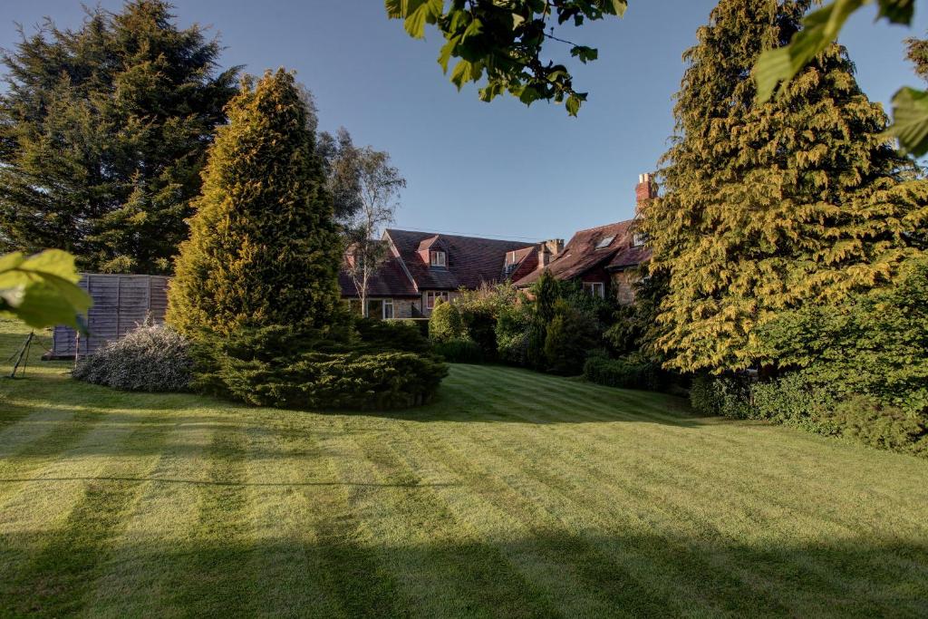 The Grange at Oborne photo