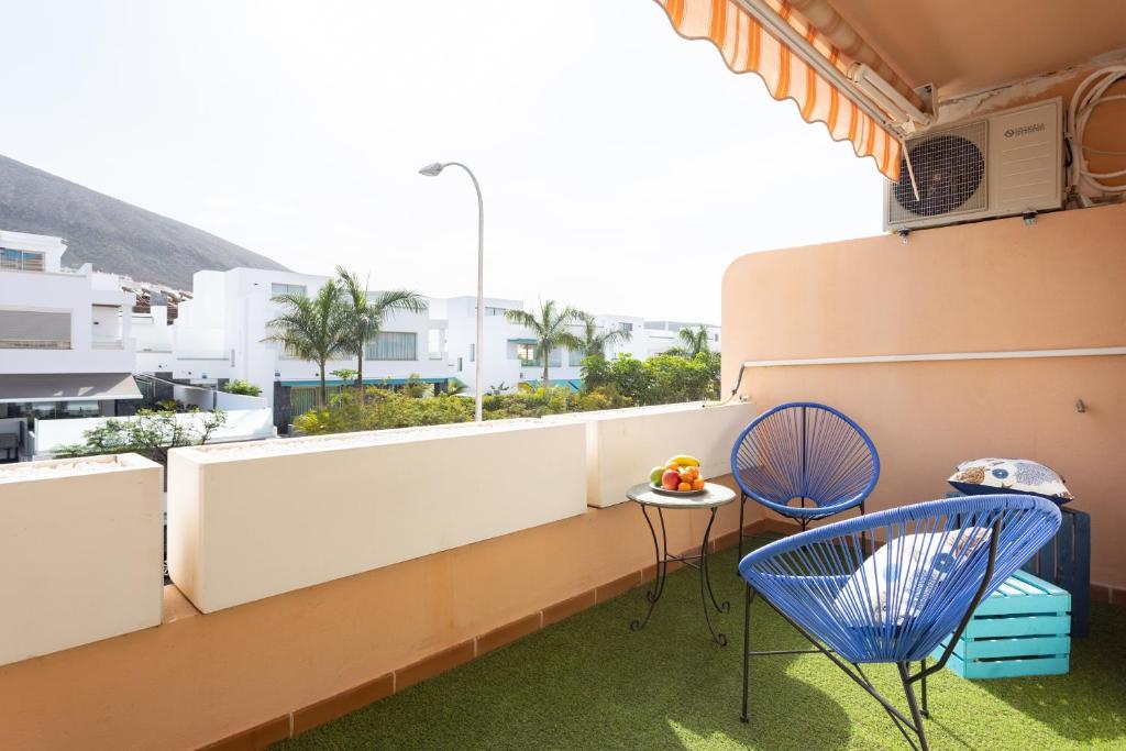 Balkón nebo terasa v ubytování Home2Book Cozy Apartment Los Cristianos, Wifi&Pool