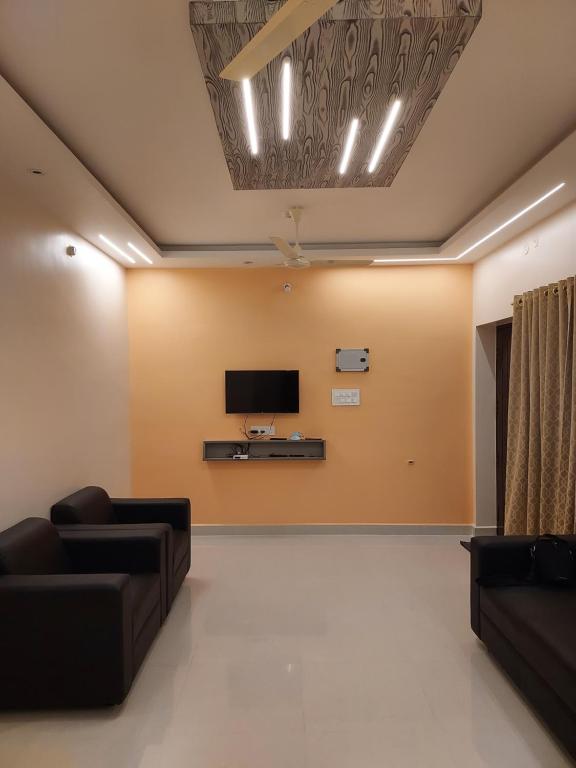 Srirangam Service Apartment - Appartamento Con Due Camere Da Letto