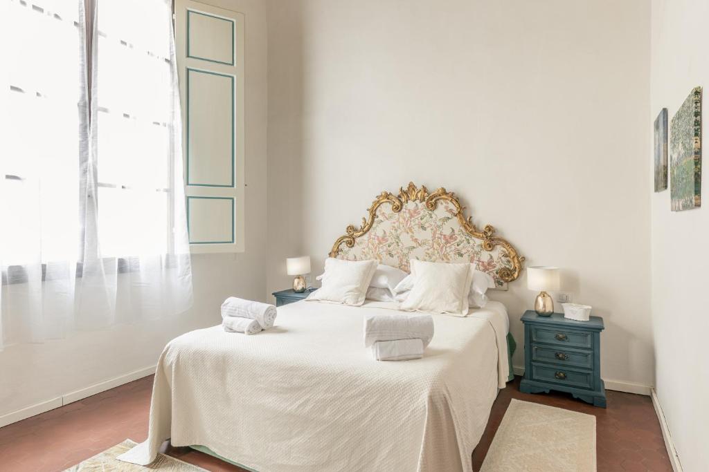 Gallery image of Palazzo Roselli Cecconi Apartments in Florence