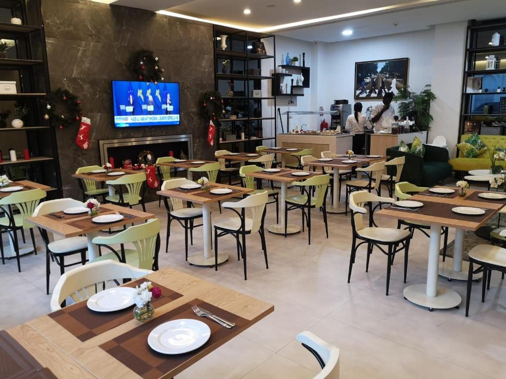 Posezení v ubytování Mid Town Hotel Casablanca