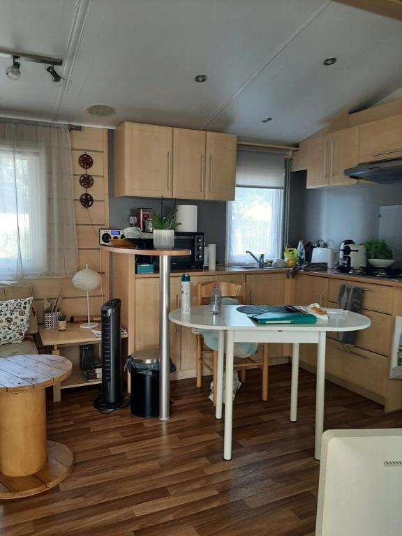 Mobile Home Camping St Pierre des Horts