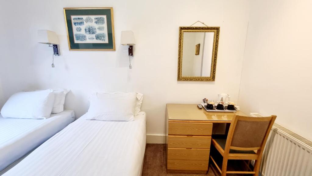 The Guards Hotel - Resim 31