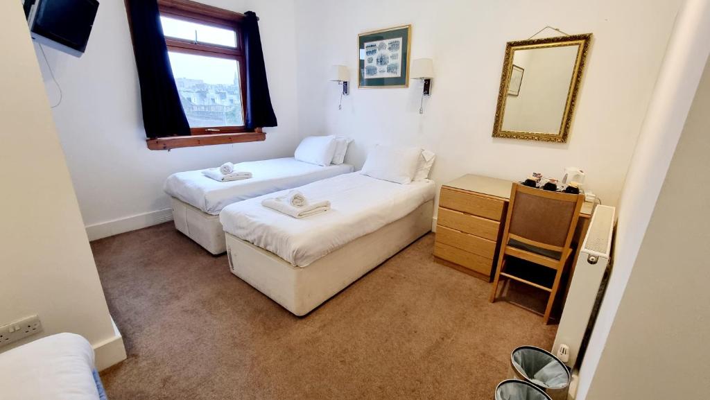 The Guards Hotel - Resim 29