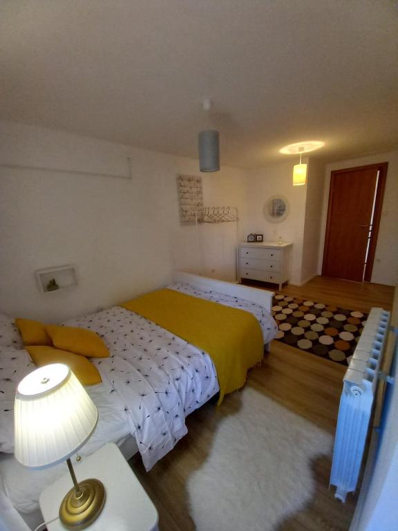 Postel nebo postele na pokoji v ubytování Holiday Home Crikvenica-Kraljevica