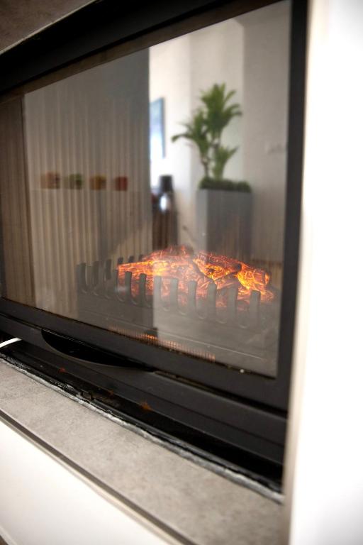 a microwave oven with food inside of it at Bella Vista in Ortona