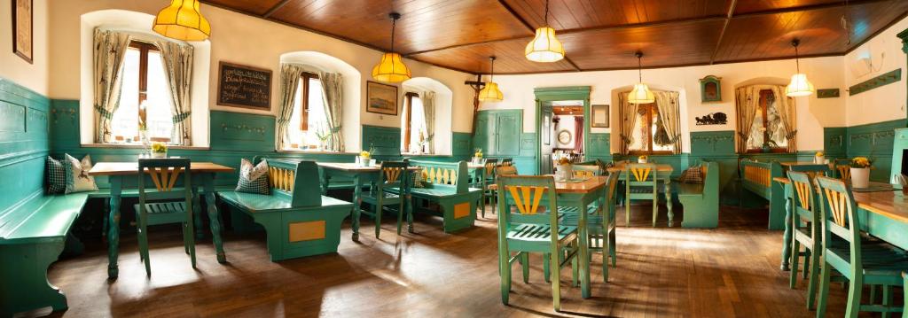 Restaurace v ubytování Gasthof - Hotel zur Post