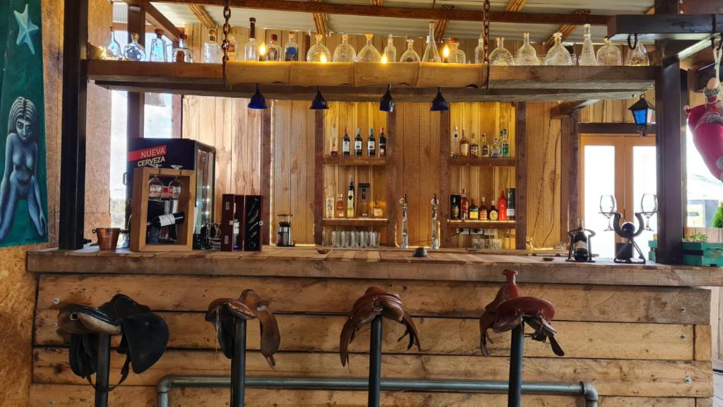 Lounge nebo bar v ubytování La Meca Glamping