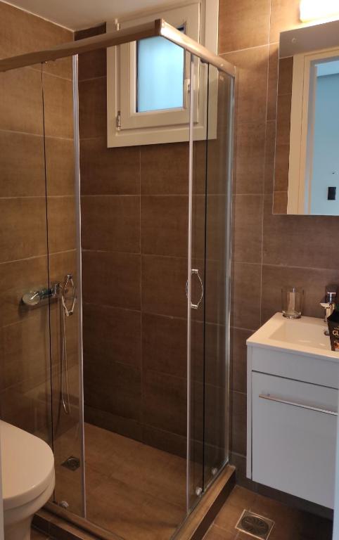 Bagno di Polyxenia’s Πλησίον Υγεία - Μητέρα - Ιασώ - ΟΑΚΑ