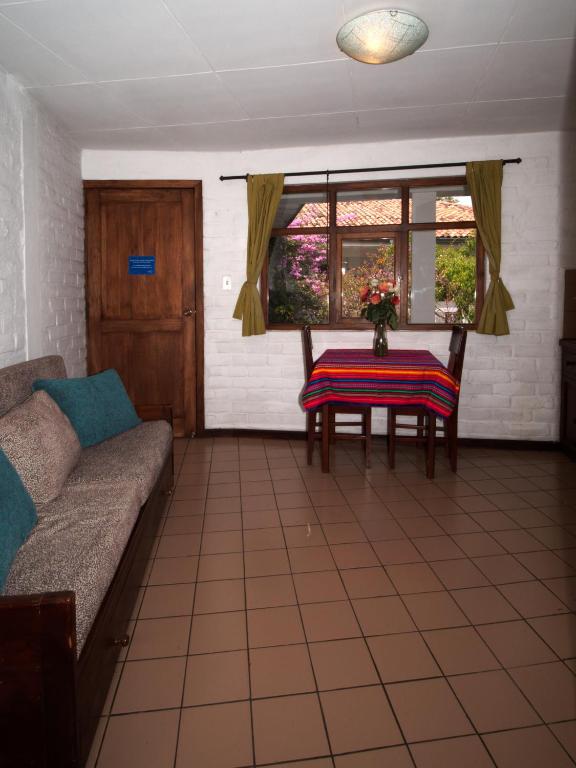 Posezení v ubytování Apartamentos Otorongo Cuenca Ecuador