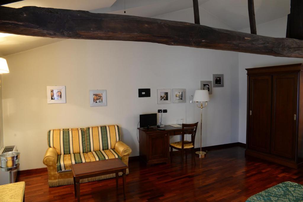 Posezení v ubytování Villa Chiara Hotel