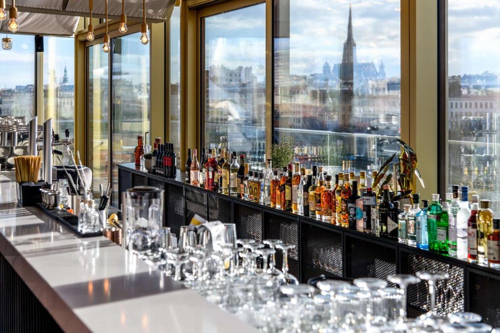 Radisson RED Hotel, Vienna - Resim 37