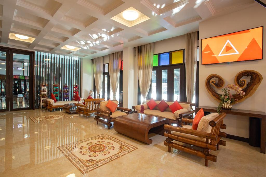 Night Bazaar Inn - Resim 11