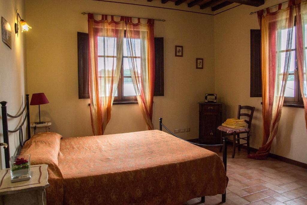 Zdjęcie z galerii obiektu Room in Holiday house - Apartment in Farmhouse w mieście Montecarlo