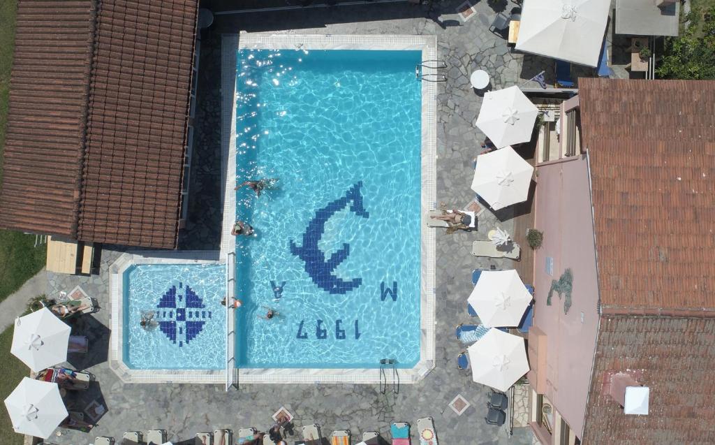 Bazén v ubytování Spyridoula Resort in Corfu nebo v jeho okolí