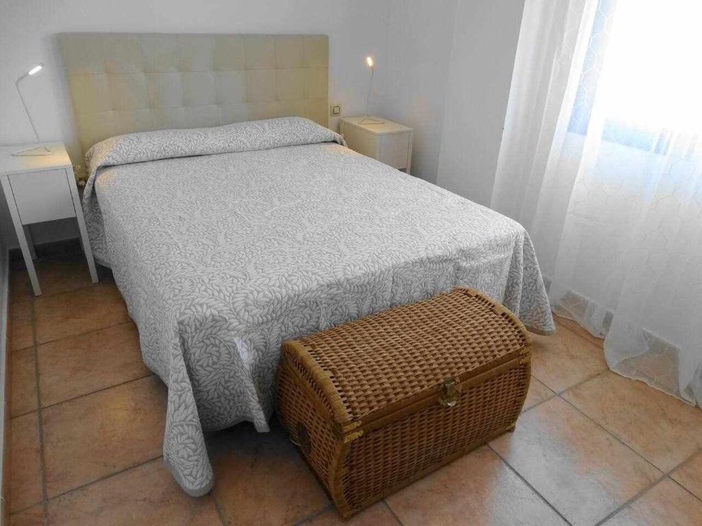 Posteľ alebo postele v izbe v ubytovaní Apartamento en Jardines de Zahara F4A