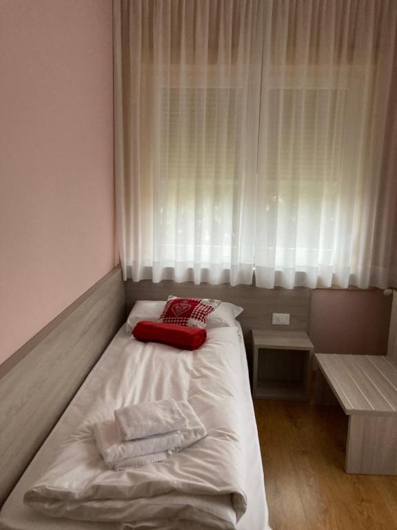 Postel nebo postele na pokoji v ubytování Adriatico Rooms