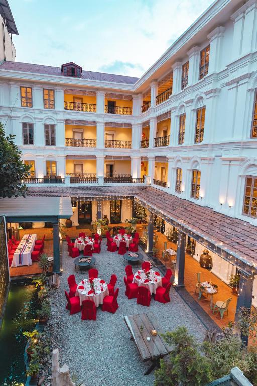 Budova, kde se hotel nachází
