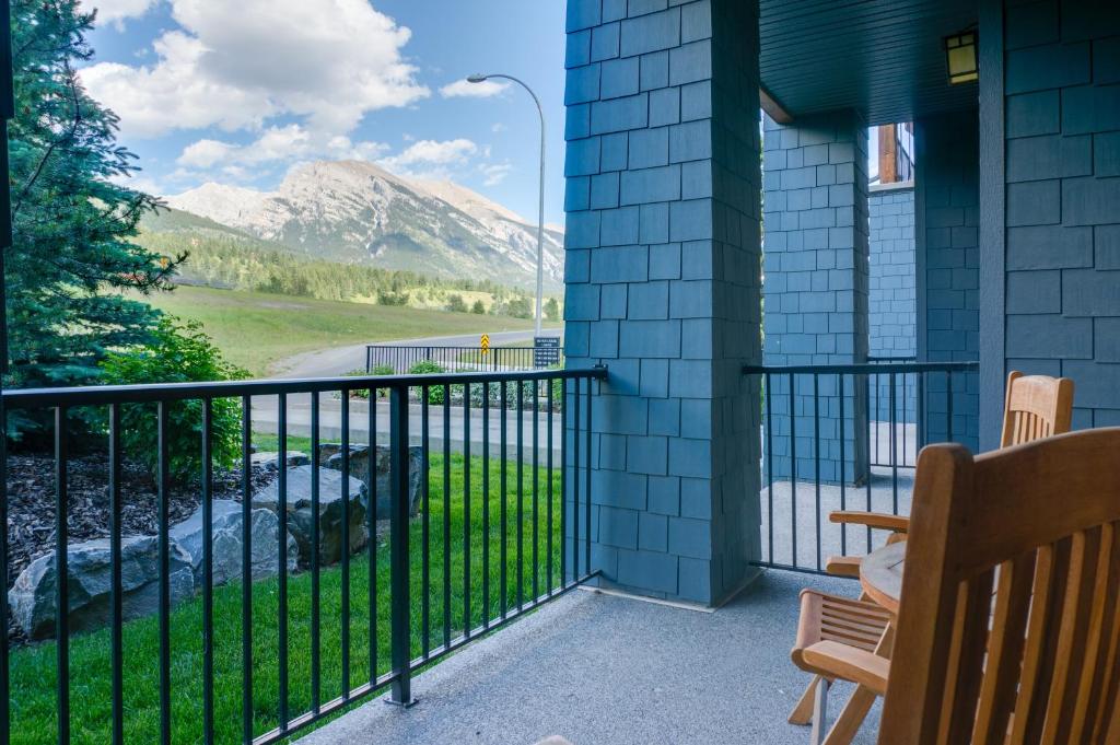 Nespecifikovaný výhled na hory nebo výhled na hory při pohledu z hotelu