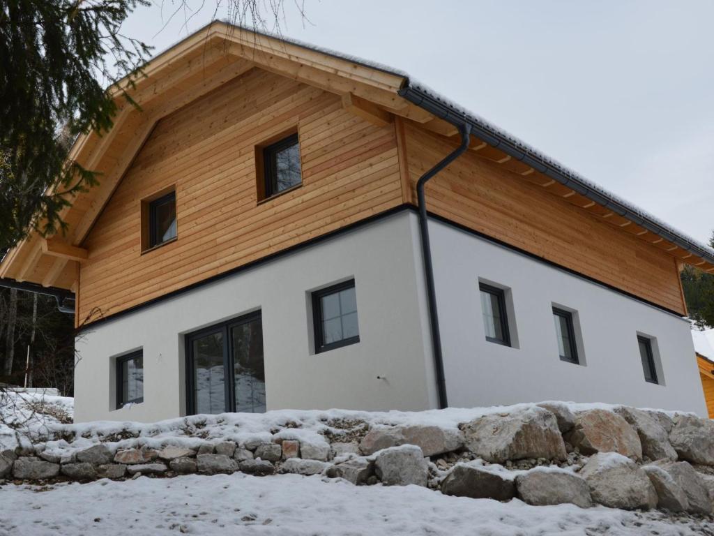 Fotografia z galérie ubytovania Chalet only 200 m from ski lift with sauna v destinácii Bad Kleinkirchheim