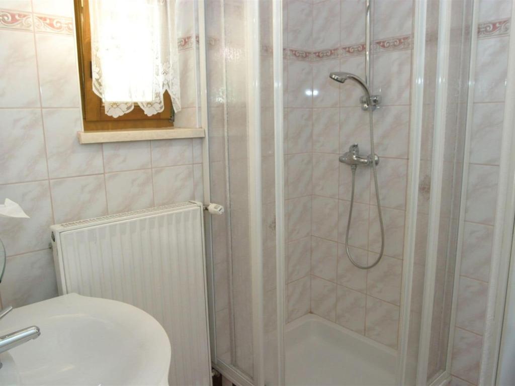 A bathroom at Apartment in Rennweg near Katschberg Ski Area