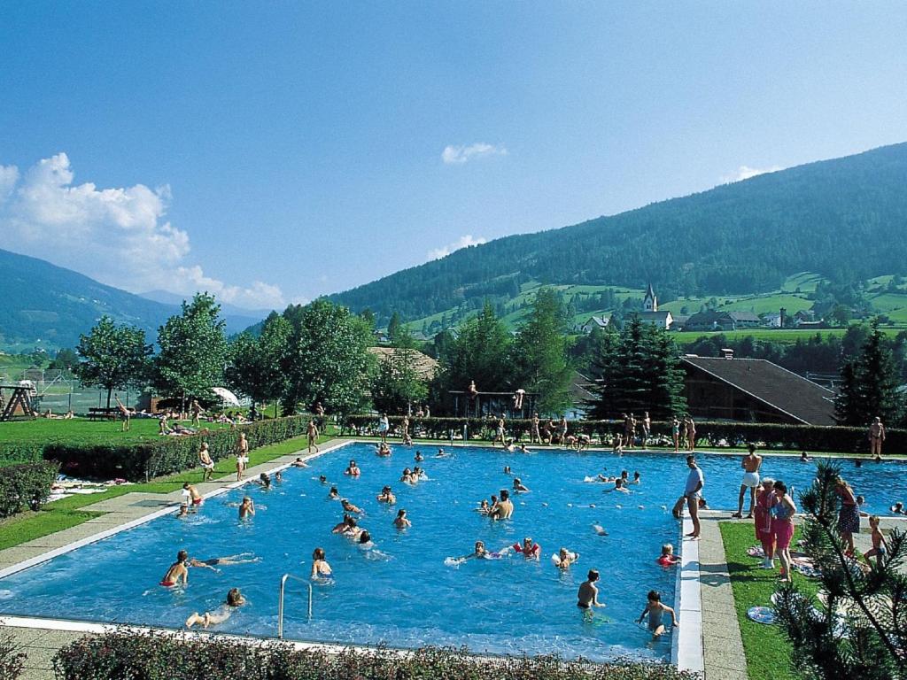 The swimming pool at or close to Apartment in Rennweg near Katschberg Ski Area