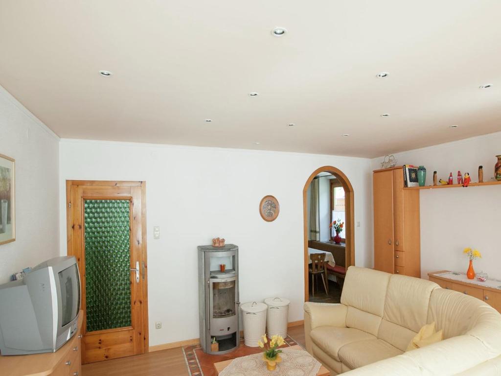Posedenie v ubytovaní Holiday Home near Ski Area with Balcony