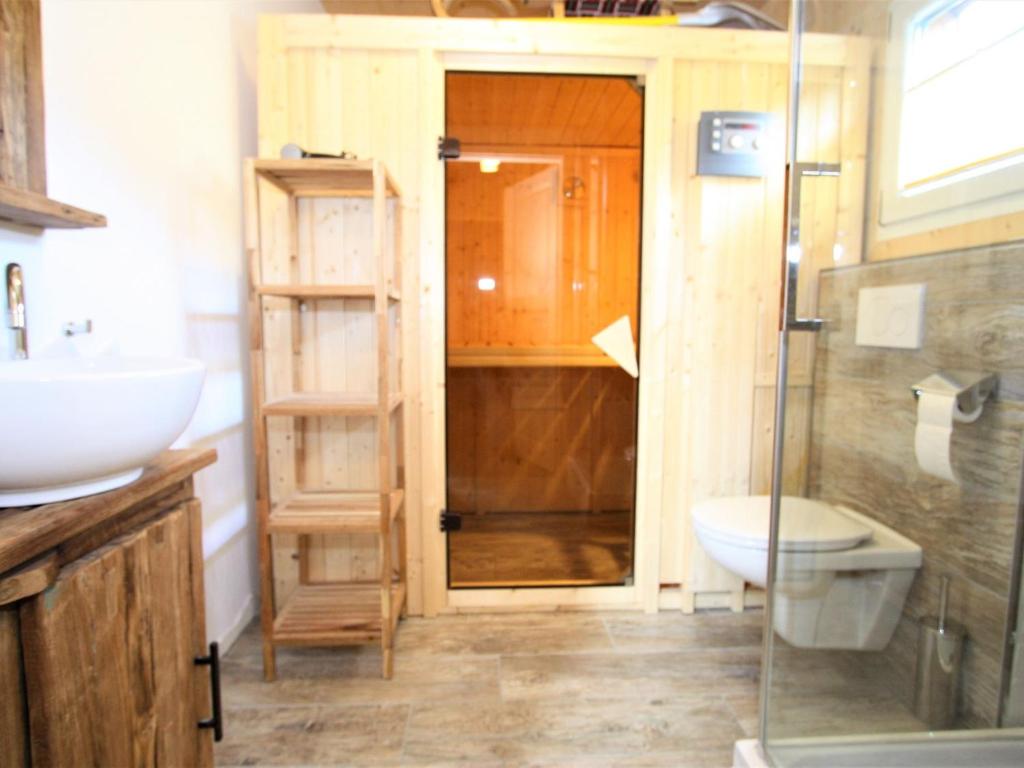 Fotografia z galérie ubytovania Wooden chalet in Hohentauern with sauna v destinácii Hohentauern