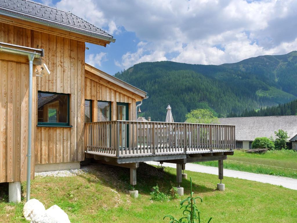 Fotografia z galérie ubytovania Wooden chalet in Hohentauern with sauna v destinácii Hohentauern