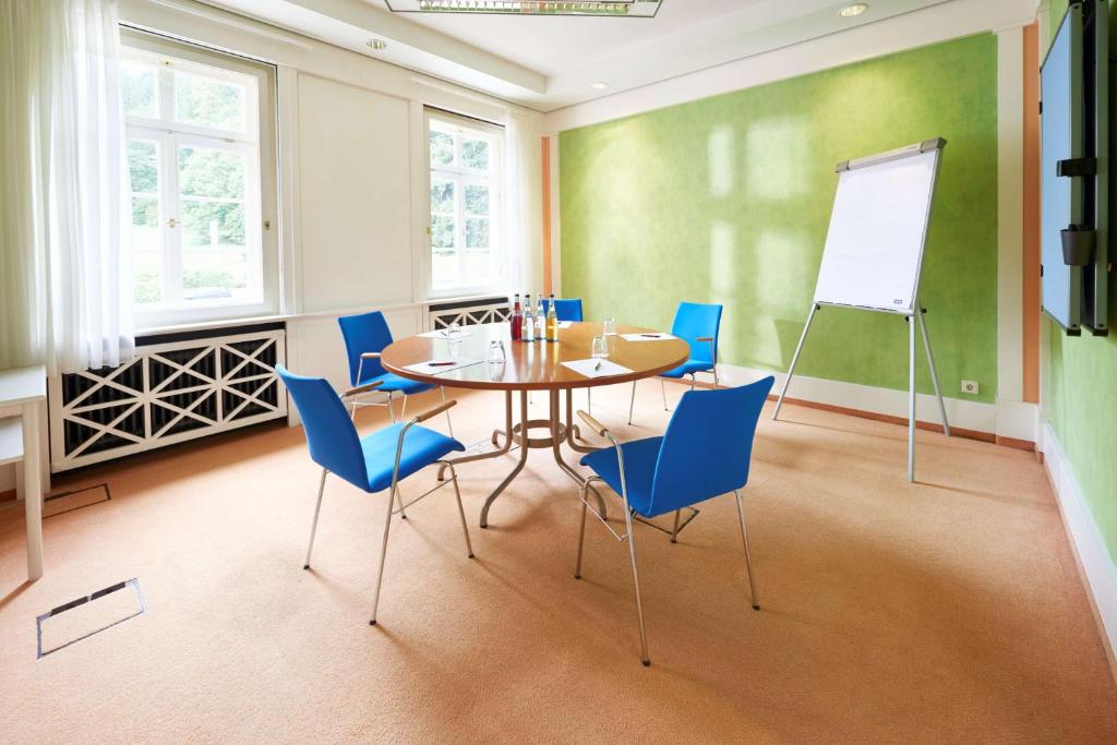 Posezení v ubytování Hotel Therme Bad Teinach