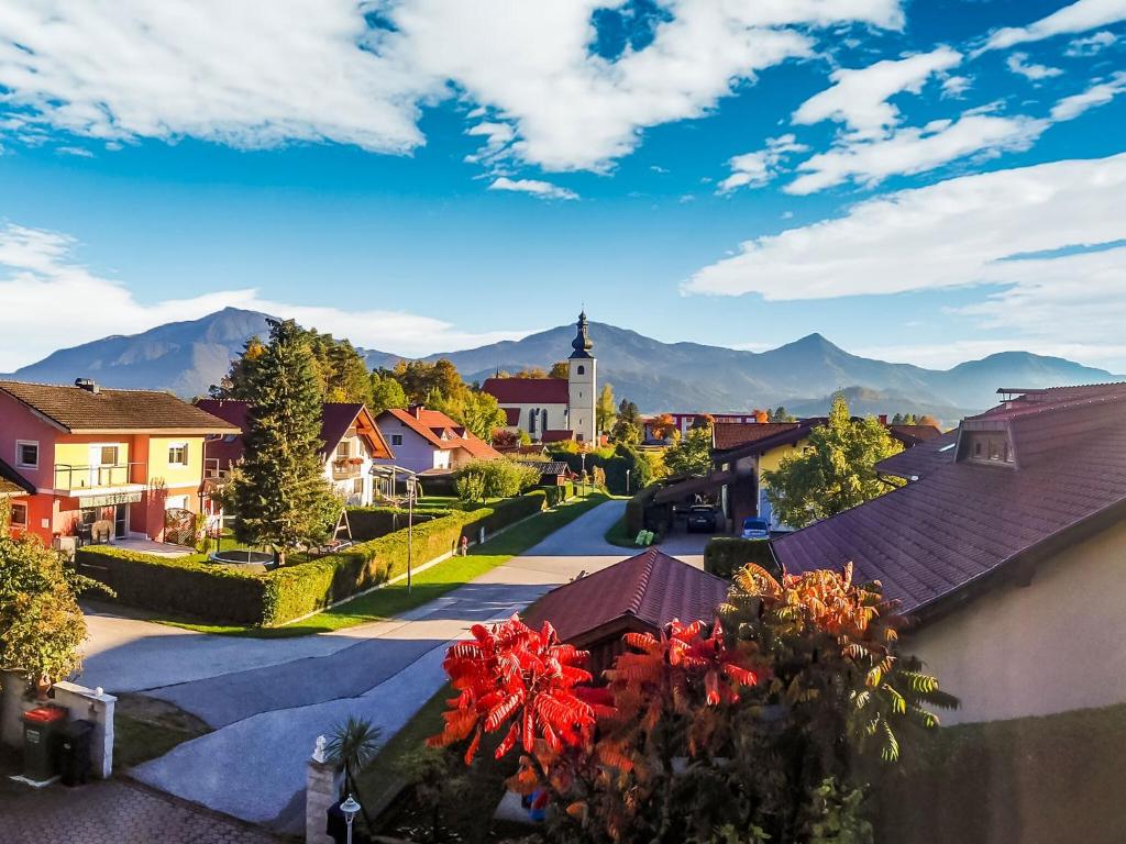 Nespecifikovaný výhled na hory nebo výhled na hory při pohledu z apartmánu