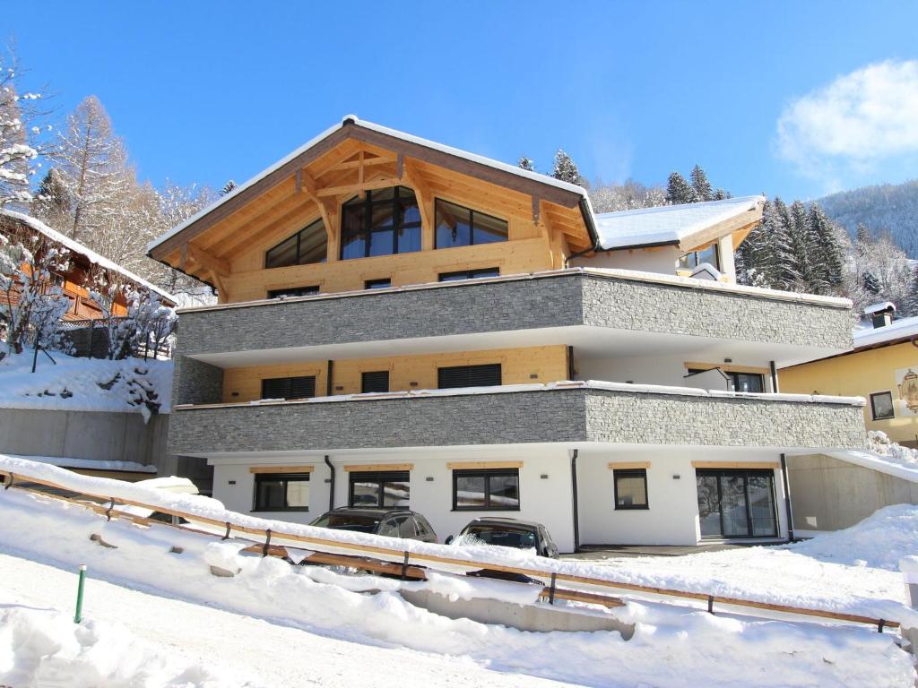 Apartment in St Johann im Pongau with sauna v zime