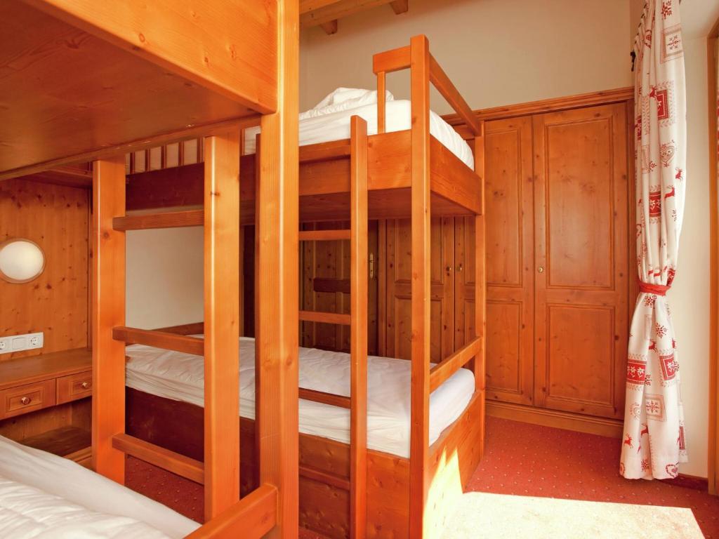 Posteľ alebo postele v izbe v ubytovaní Chalet apartment in Saalbach-Hinterglemm