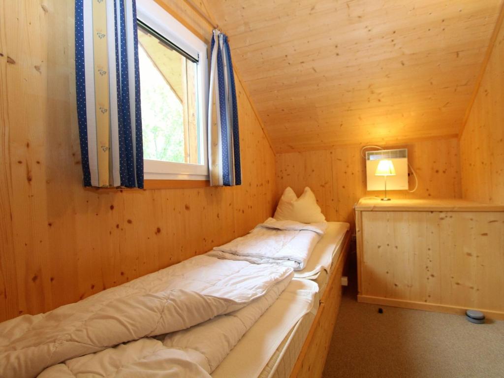 Postel nebo postele na pokoji v ubytování Chalet in Stadl an der Mur near Ski Slopes