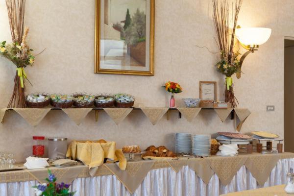 AUTO PARK Hotel - Resim 7