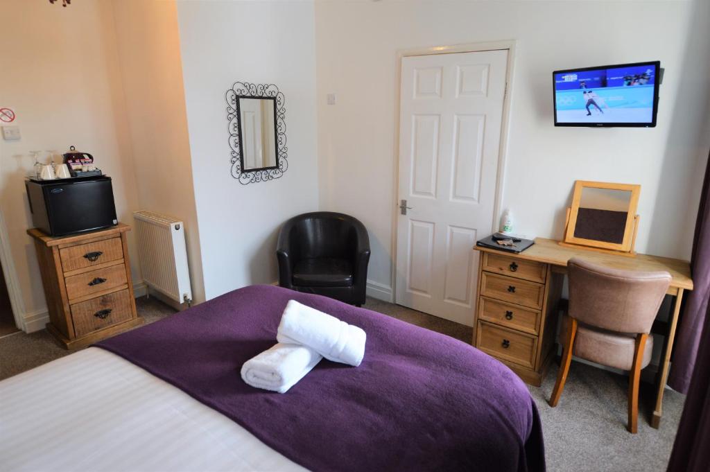 All Seasons Rest - Standard Double Room