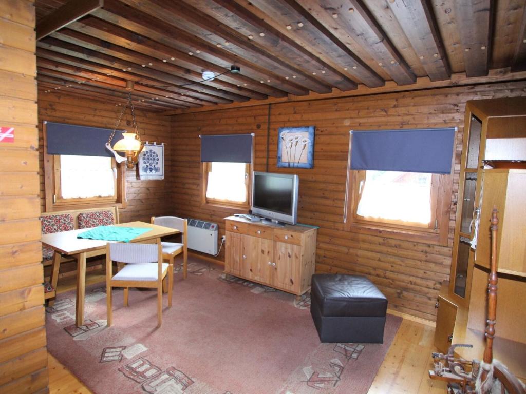 Holiday apartment in Fresach near Millstatt Lake - Casa De Vacaciones De Una Habitación