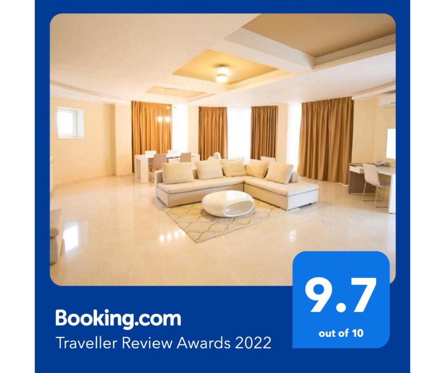 Posezení v ubytování Bruxelles Guesthouse Craiova