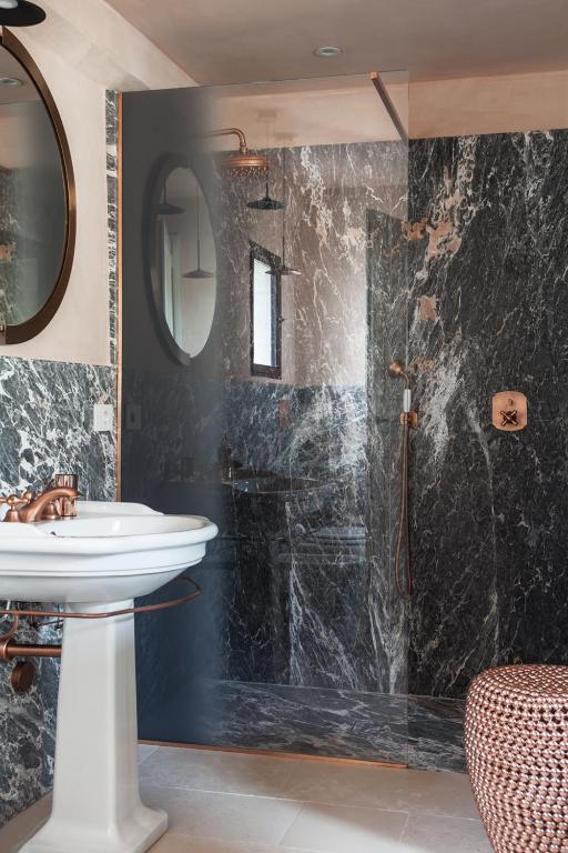 Koupelna v ubytování Palazzo Maresgallo Suites & SPA
